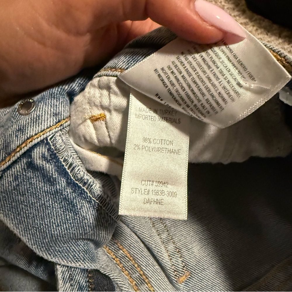 Citizens Of Humanity Light Blue Straight Leg Jeans - Picture 8 of 8